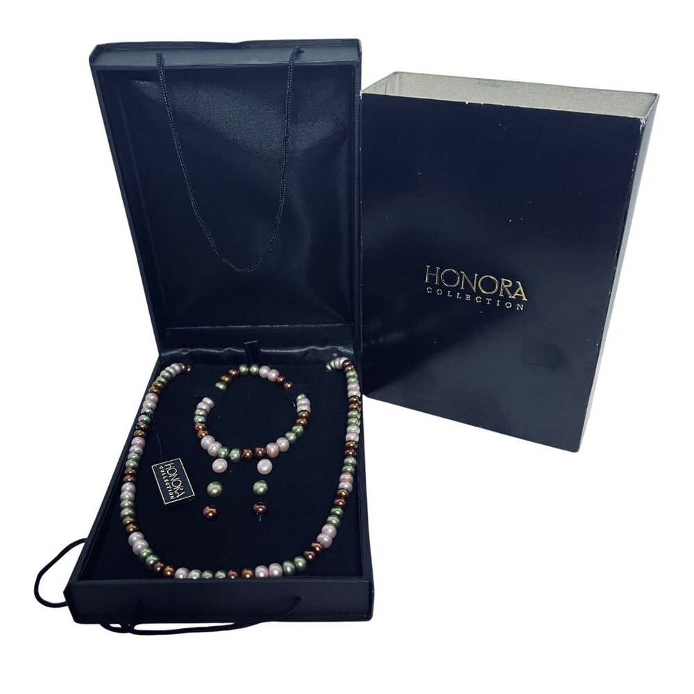 Honora Sterling Silver Freshwater Pearl Necklace Bracelet And Earrings Set (5974